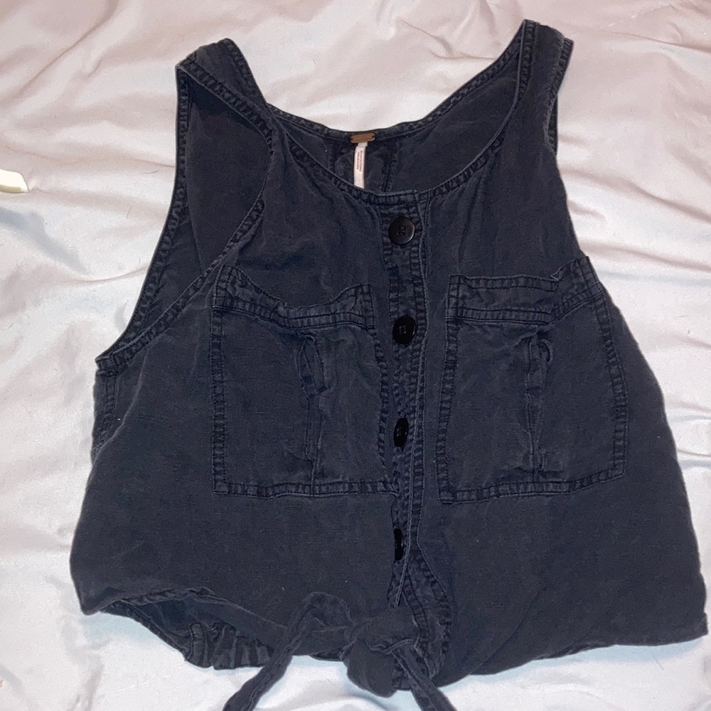 Small cropped black free people tie button down